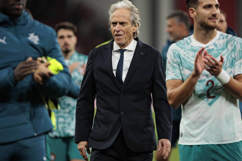 C罗尴尬！葡萄牙没他仍3连胜领跑欧国联 新队长2助 5000万中锋传射