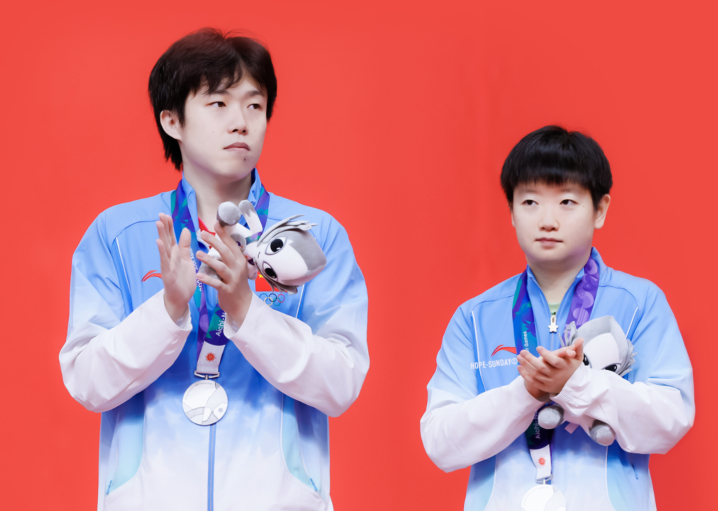 B—sports官网介绍图片